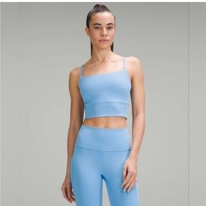 NWT Lululemon sports bra 🌿